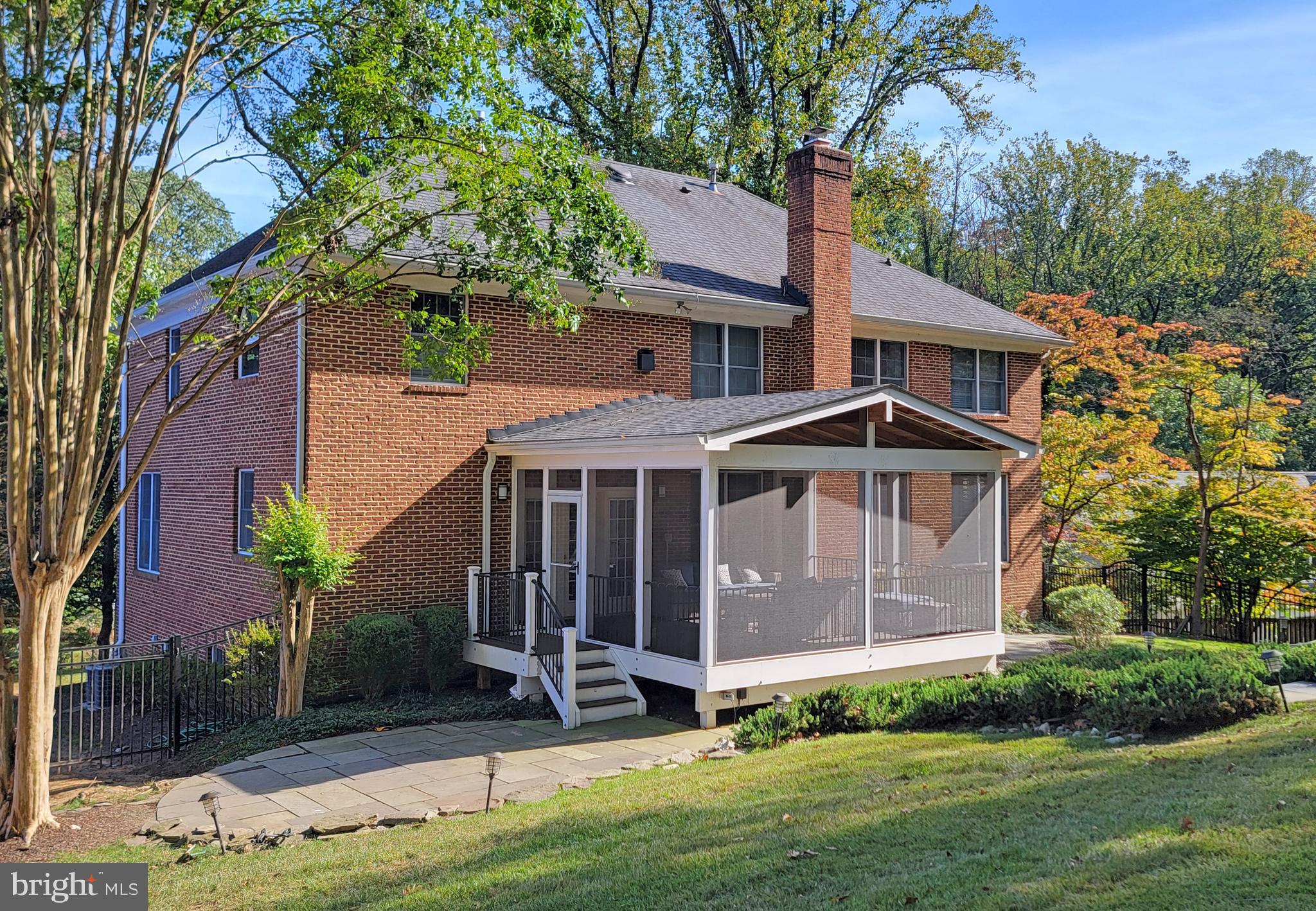 1854 Valley Wood Road McLean, VA 22101 - Photo 56 of 70 REAR VIEW