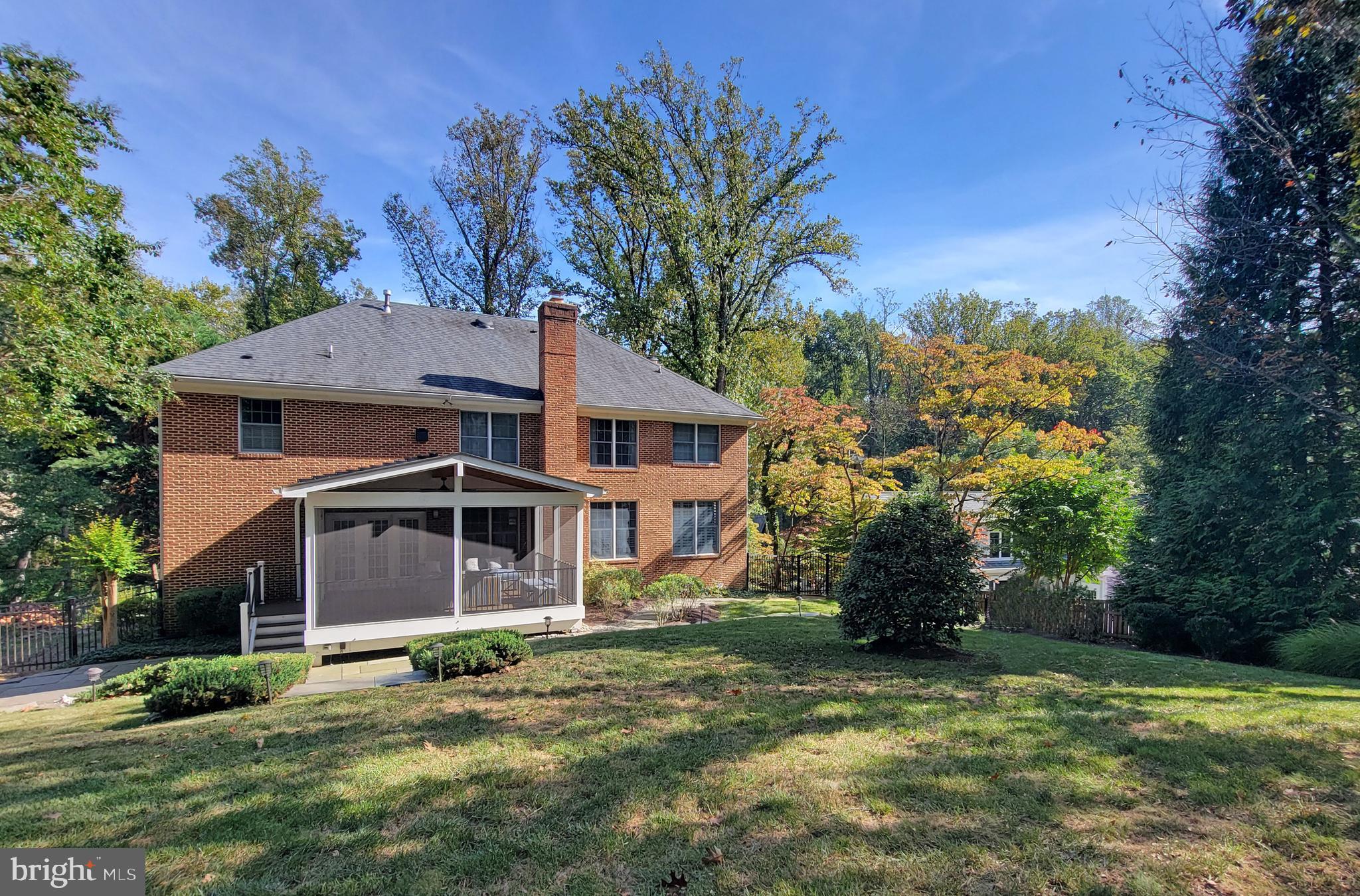 1854 Valley Wood Road McLean, VA 22101 - Photo 57 of 70 REAR VIEW