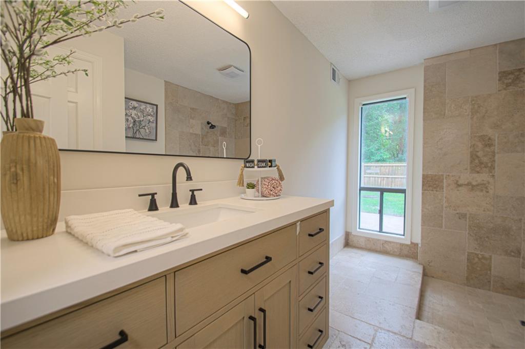 11601 Little Blue Road Raytown, MO 64133 - Photo 26 of 35 Gallery Image 26