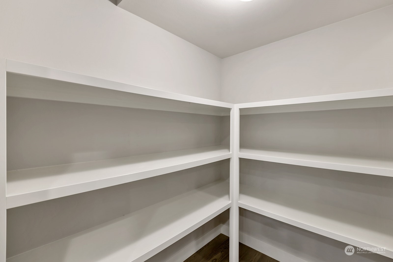 853 South 49th Street Renton, WA 98055 - Photo 8 of 35 a view of an empty room