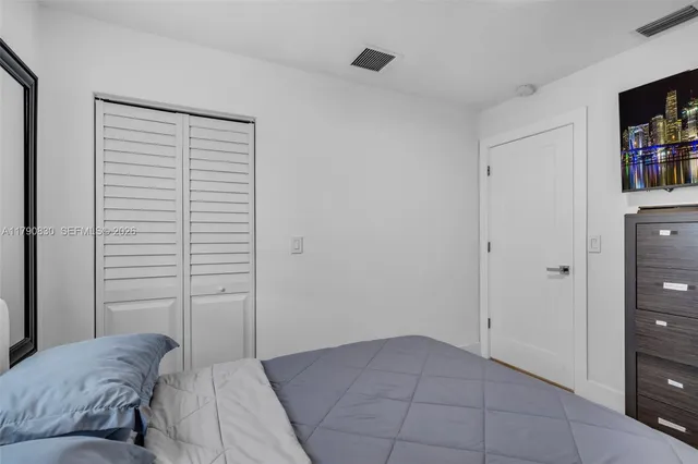 $624,700 | 181 Southwest 76th Terrace, Margate, FL 33068