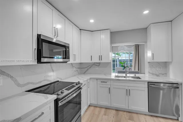 $624,700 | 181 Southwest 76th Terrace, Margate, FL 33068