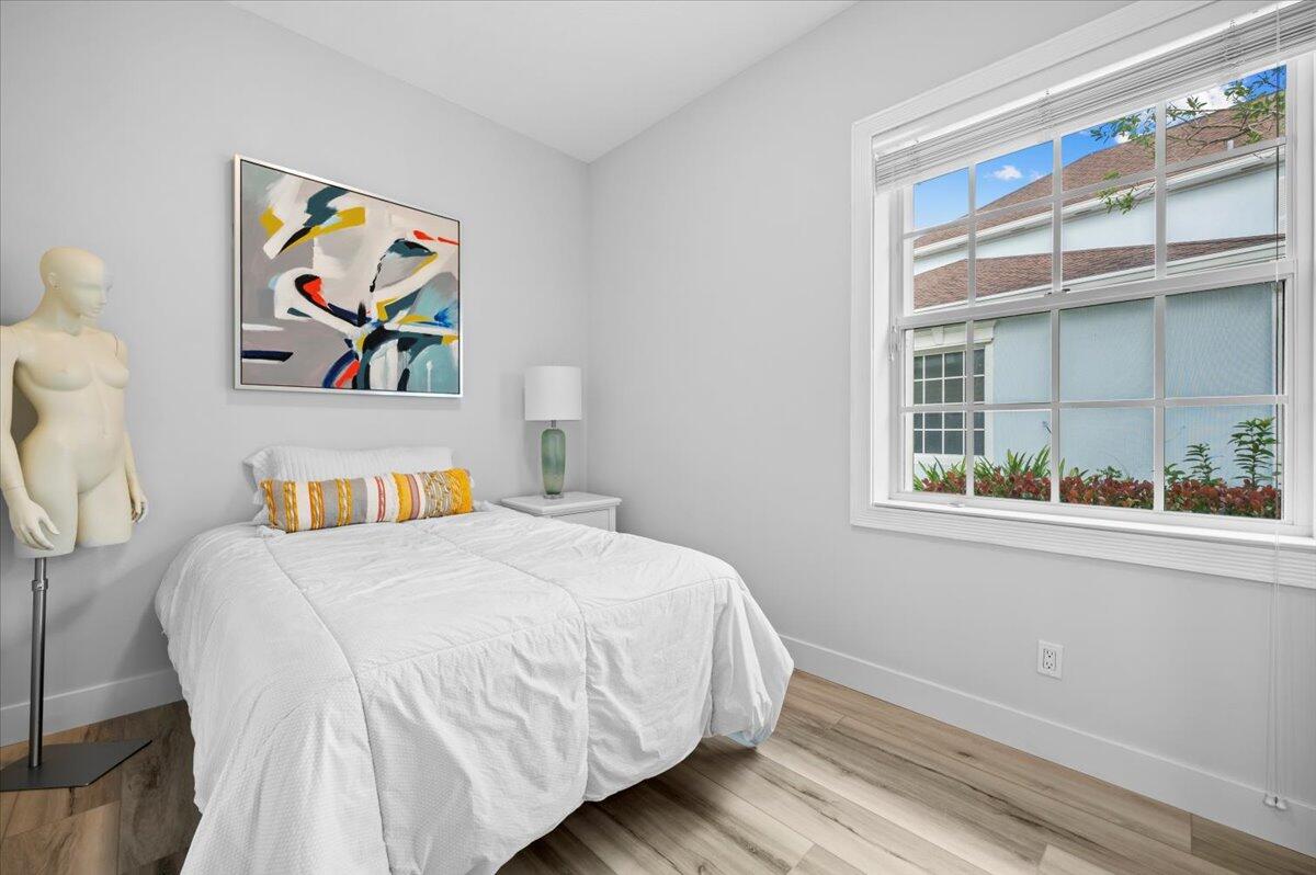 214 Barbados Drive Jupiter, FL 33458 - Photo 22 of 39 22