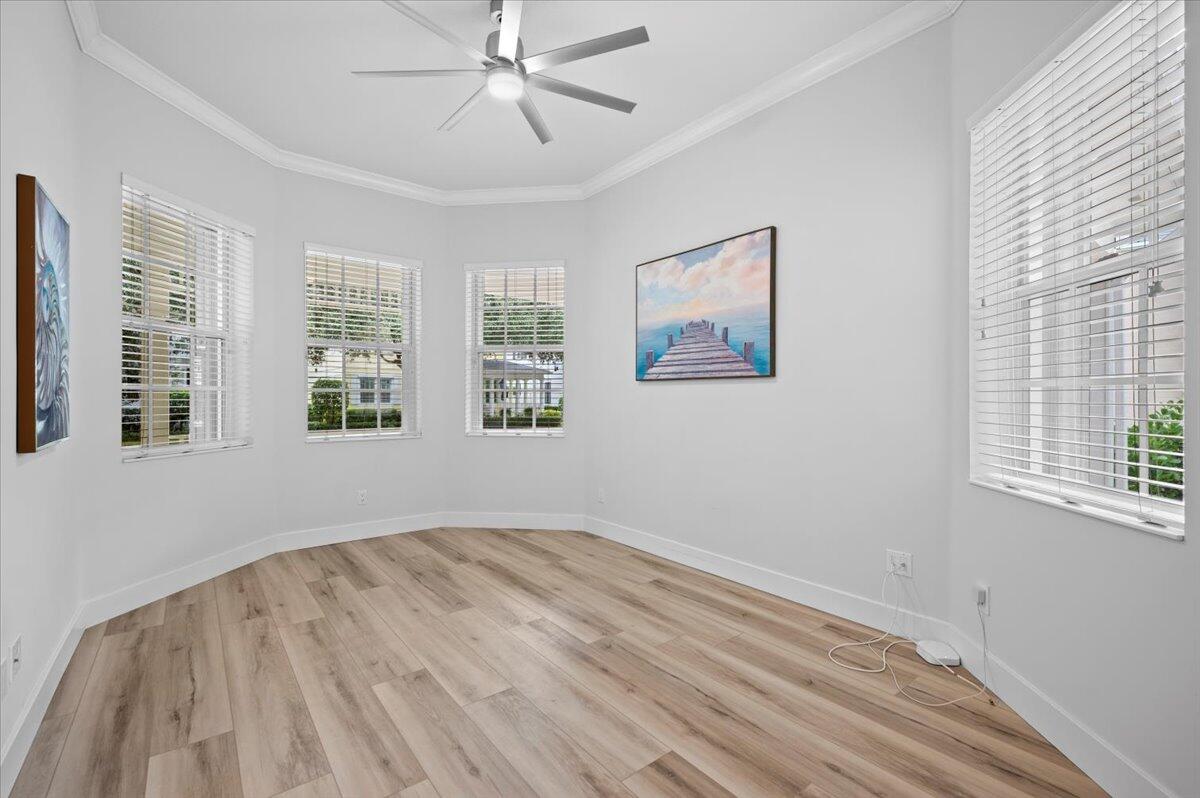 214 Barbados Drive Jupiter, FL 33458 - Photo 7 of 39 7