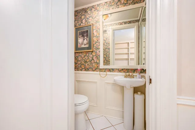 $749,000 | 1761 Chevy Chase Boulevard, Kalamazoo, MI 49008