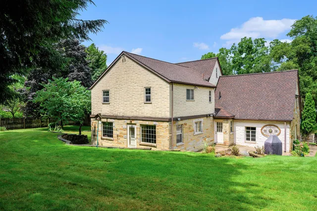 $749,000 | 1761 Chevy Chase Boulevard, Kalamazoo, MI 49008