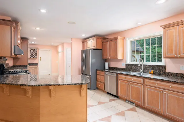 $749,000 | 1761 Chevy Chase Boulevard, Kalamazoo, MI 49008