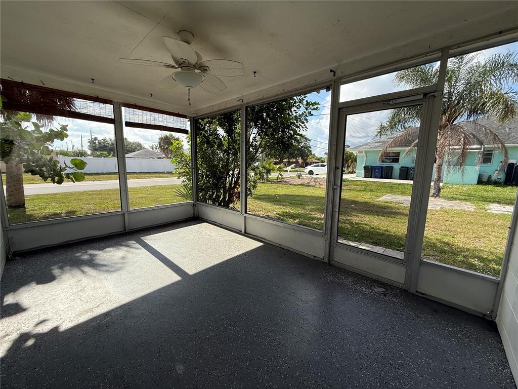 606 Briarwood Road Venice, FL 34293 - Photo 10 of 11
