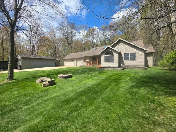 $315,000 | 515 General Street, Sheridan, MI 48884