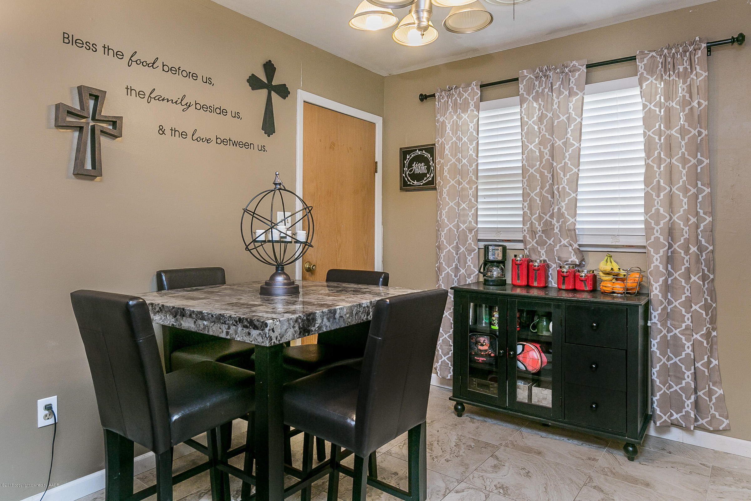 5123 South Bonham Street Amarillo, TX 79110 - Photo 11 of 22 009_Dining Area