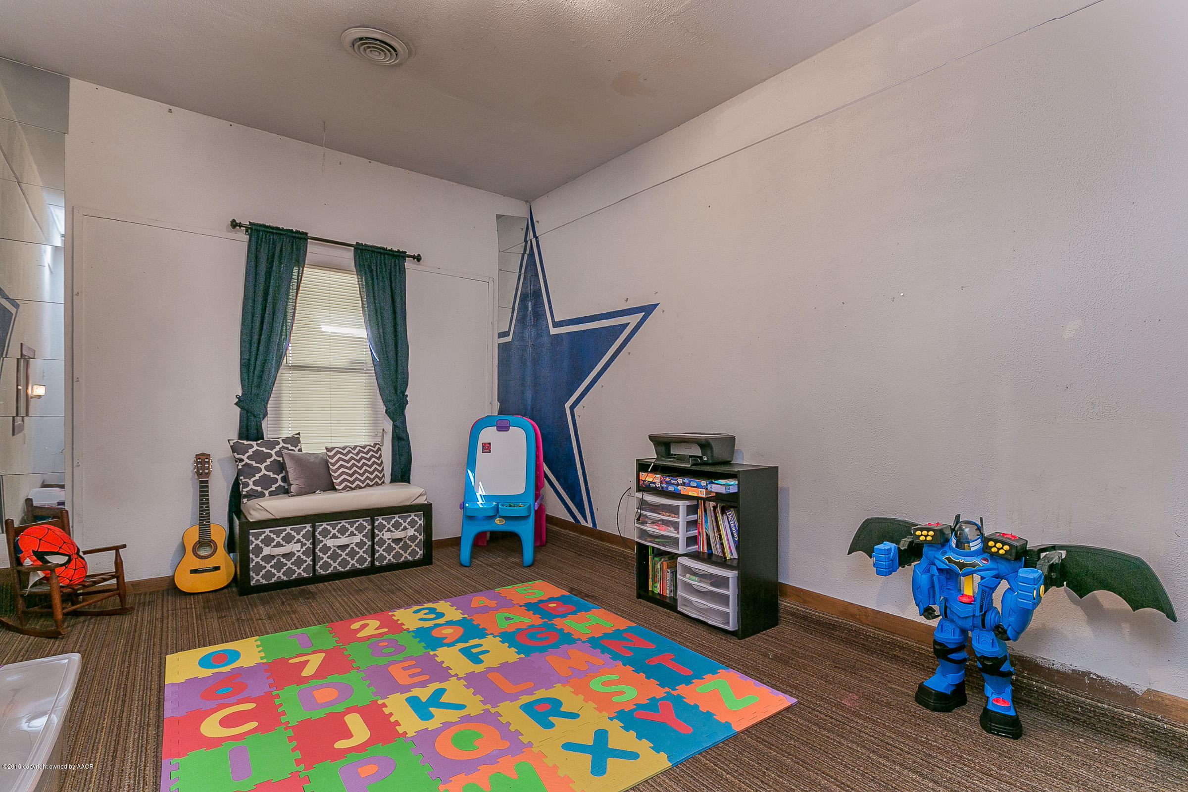 5123 South Bonham Street Amarillo, TX 79110 - Photo 17 of 22 016_Den