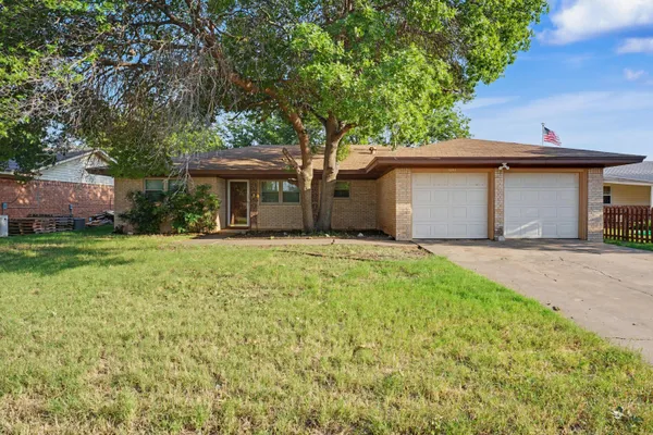 $179,900 | 5601 37th Street, Lubbock, TX 79407