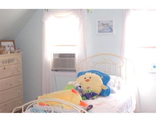 74 Ruggles Street Quincy, MA 02169 - Photo 8 of 11 Gallery Image 8