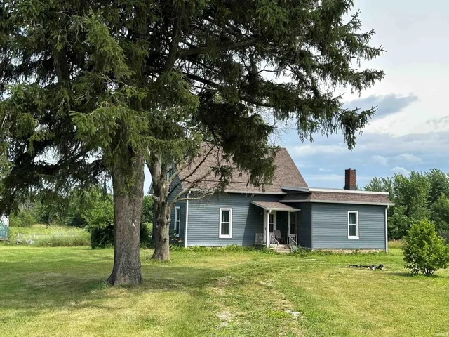 $150,000 | 1 South Kentucky Street, Remington, IN 47977