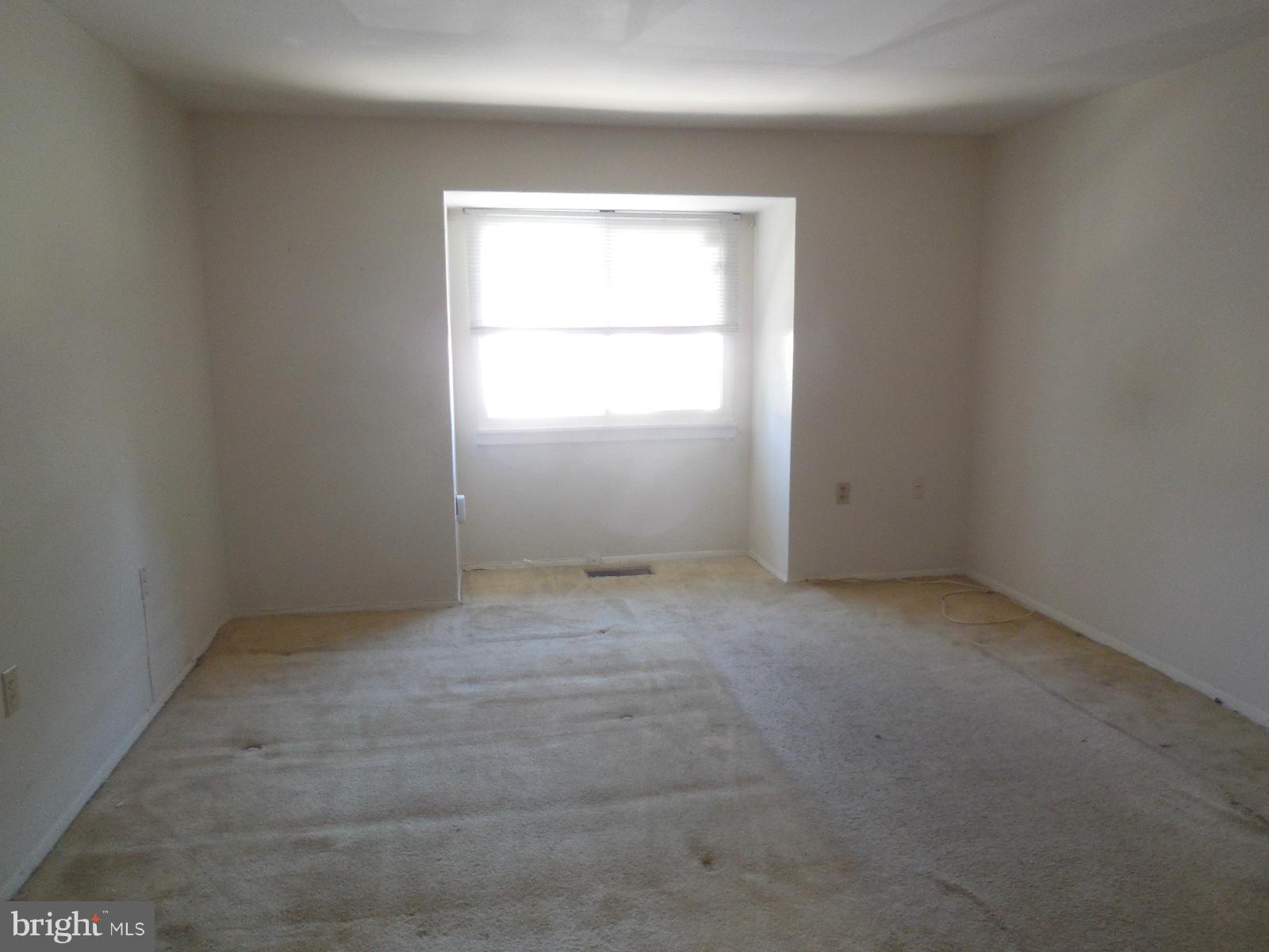 9652 Horizon Run Road, Unit 19B Gaithersburg, MD 20886 - Photo 8 of 15 Bedroom (Master)