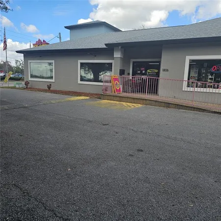 $15 | 1806 1st Street South, Unit 1, Winter Haven, FL 33880