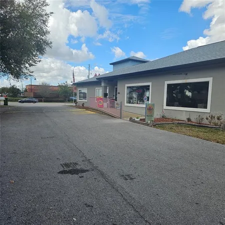 $15 | 1806 1st Street South, Unit 1, Winter Haven, FL 33880