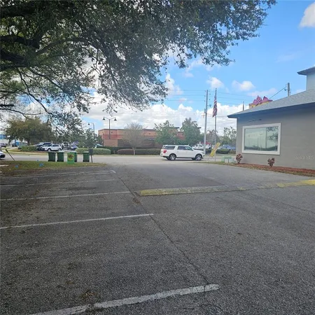 $15 | 1806 1st Street South, Unit 1, Winter Haven, FL 33880