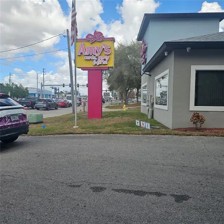 $15 | 1806 1st Street South, Unit 1, Winter Haven, FL 33880