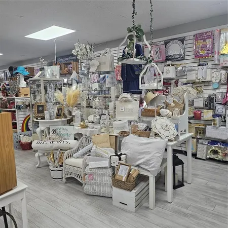 $15 | 1806 1st Street South, Unit 1, Winter Haven, FL 33880