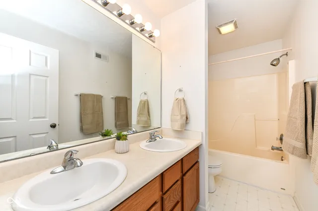 $295,000 | 9237 Crossing Drive, Fishers, IN 46037