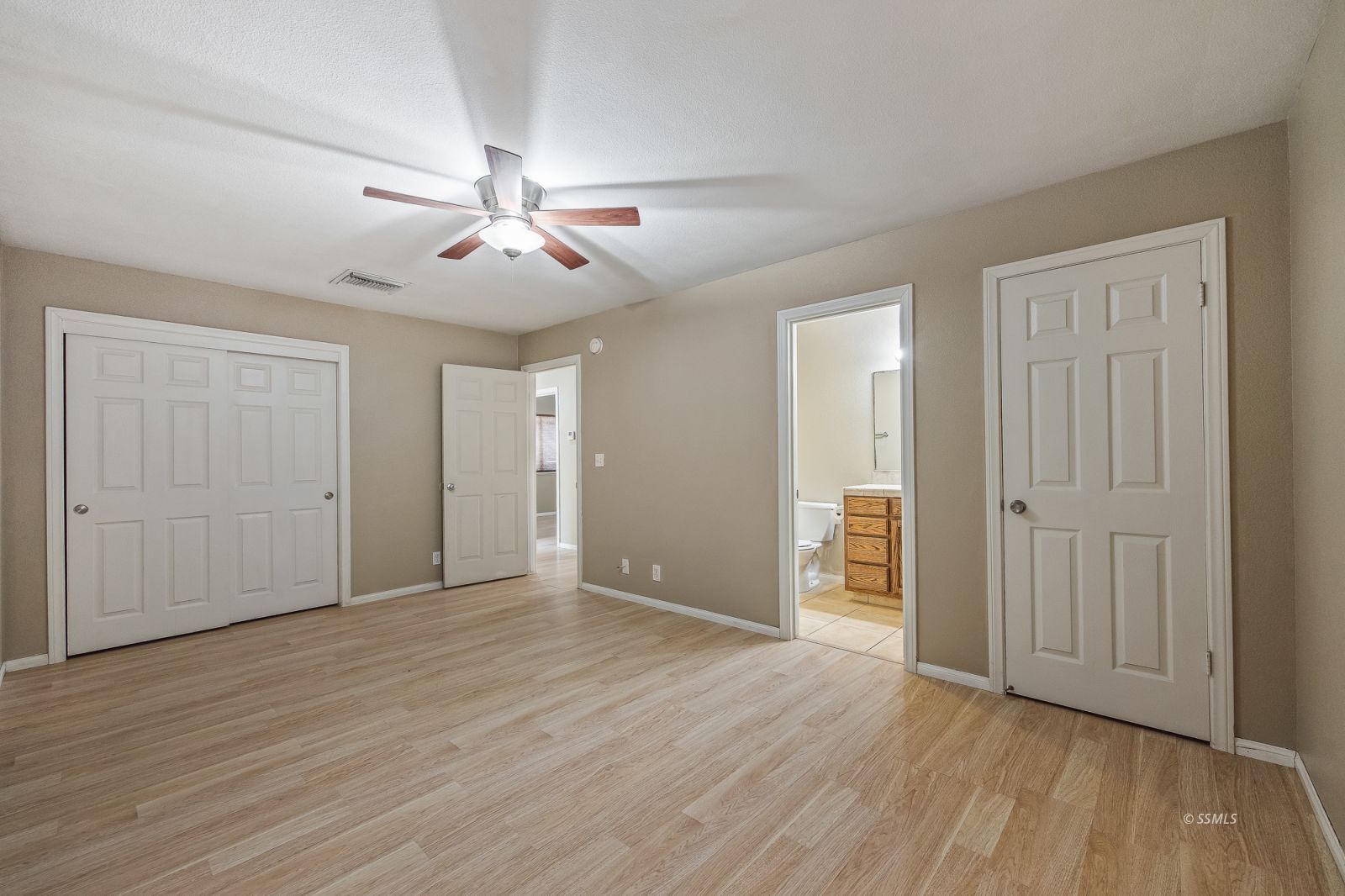 1104 West Coronado Avenue Ridgecrest, CA 93555 - Photo 10 of 21