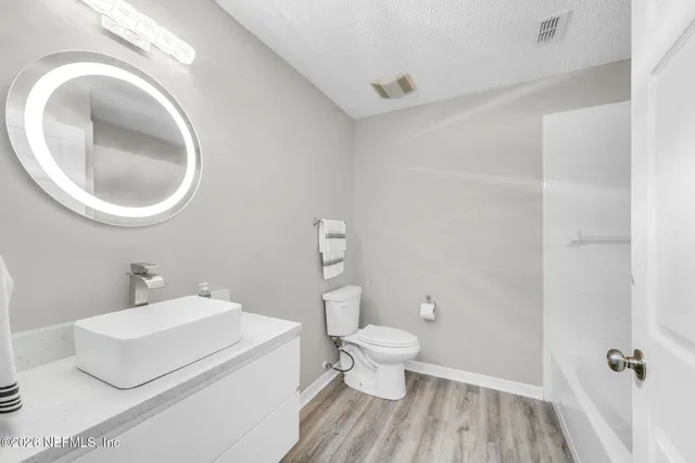 $355,000 | 3427 Provincial Circle East, Jacksonville, FL 32277