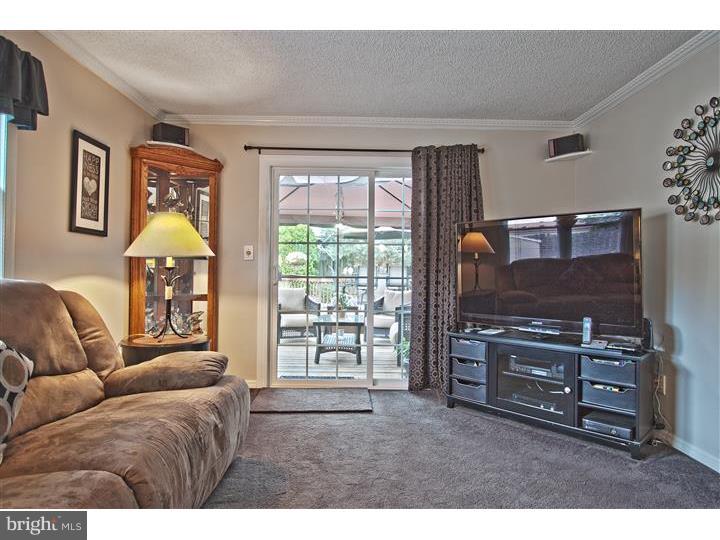 52 Bolton Road Hamilton, NJ 08610 - Photo 11 of 24 Family Room