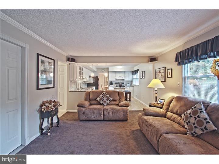 52 Bolton Road Hamilton, NJ 08610 - Photo 12 of 24 Family Room
