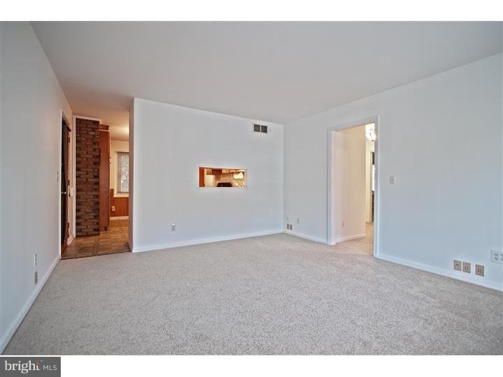 52 Bolton Road Hamilton, NJ 08610 - Photo 16 of 24 In-law Suite