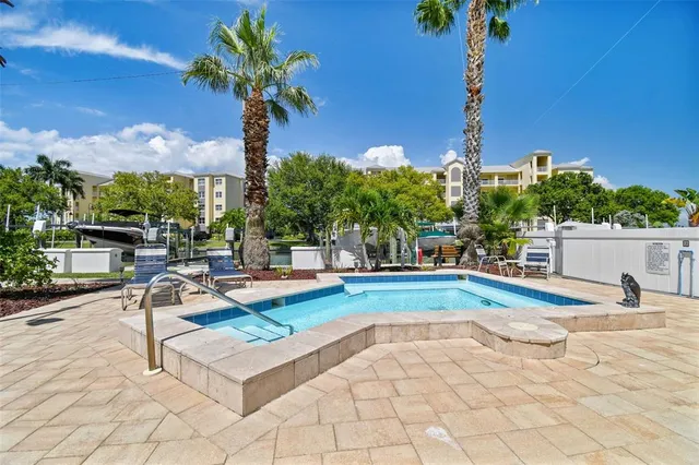 $3,250 | 401 150th Avenue, Unit 245, Madeira Beach, FL 33708