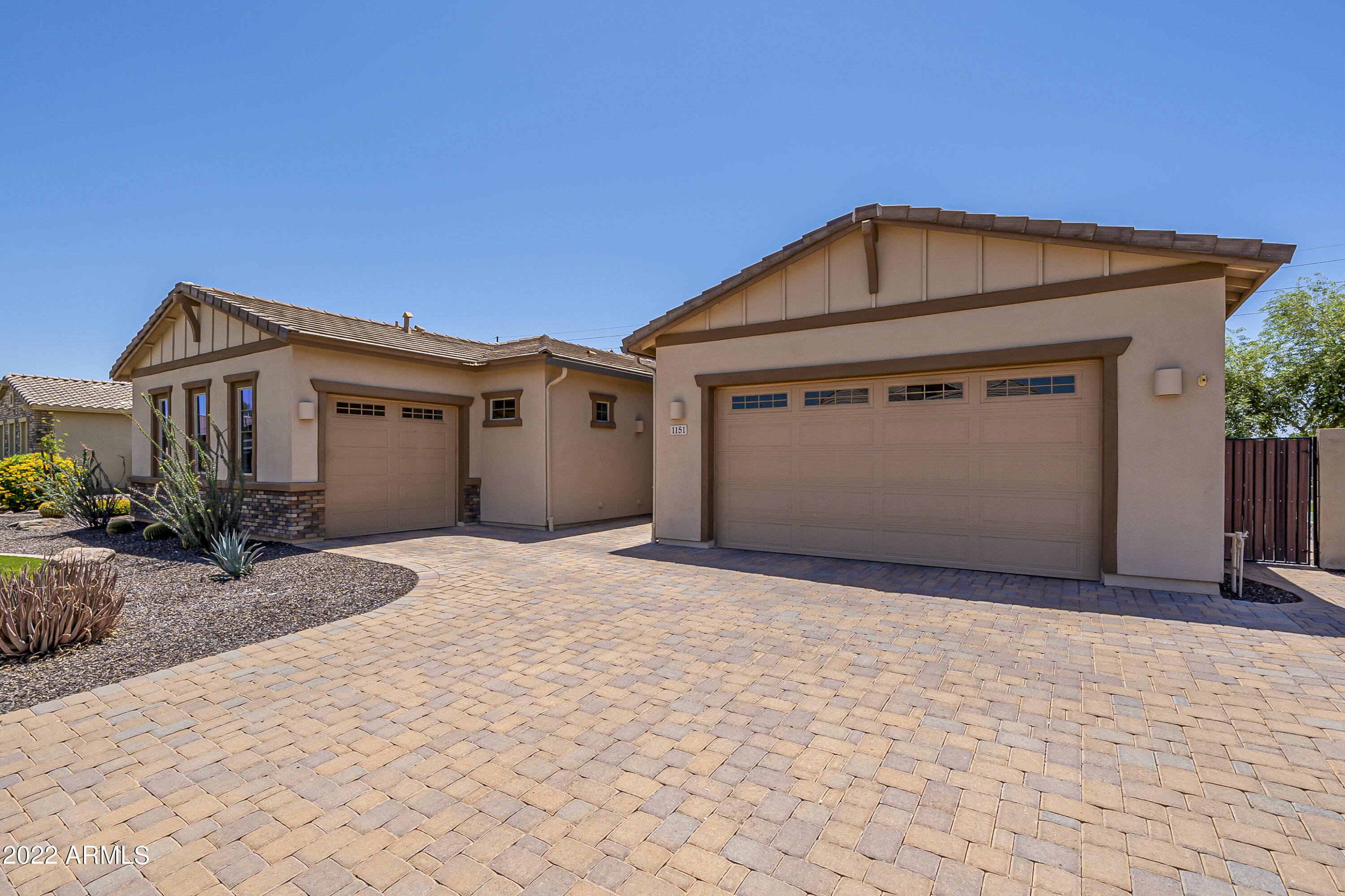 1151 East Reliant Street Gilbert, AZ 85298 - Photo 3 of 68 PAVER DRIVEWAY