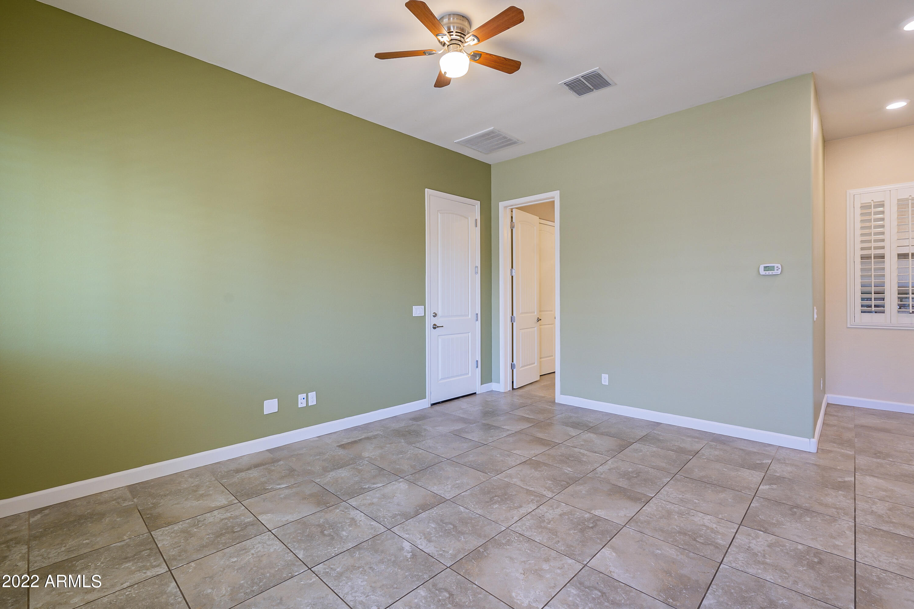 1151 East Reliant Street Gilbert, AZ 85298 - Photo 40 of 68 NEXTGEN SUITE LIVING AREA