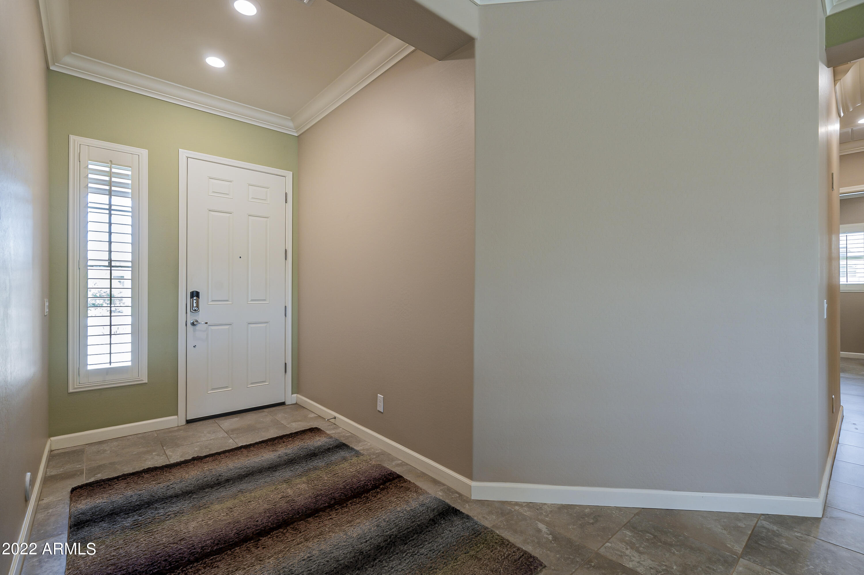 1151 East Reliant Street Gilbert, AZ 85298 - Photo 5 of 68 FOYER