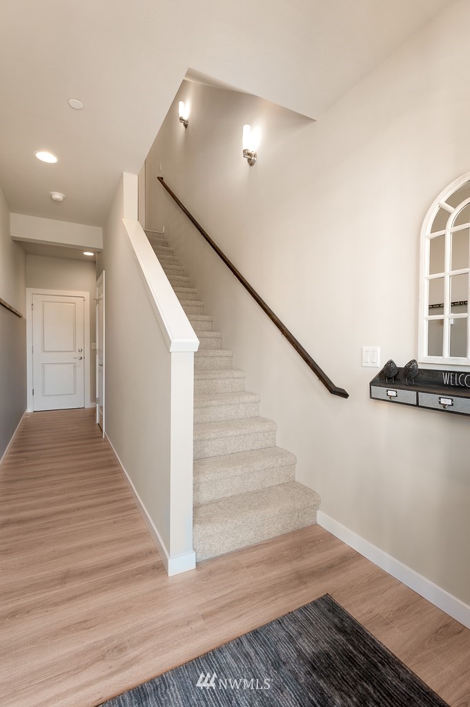 1621 Seattle Hill Road, Unit C4 Bothell, WA 98012 - Photo 3 of 25