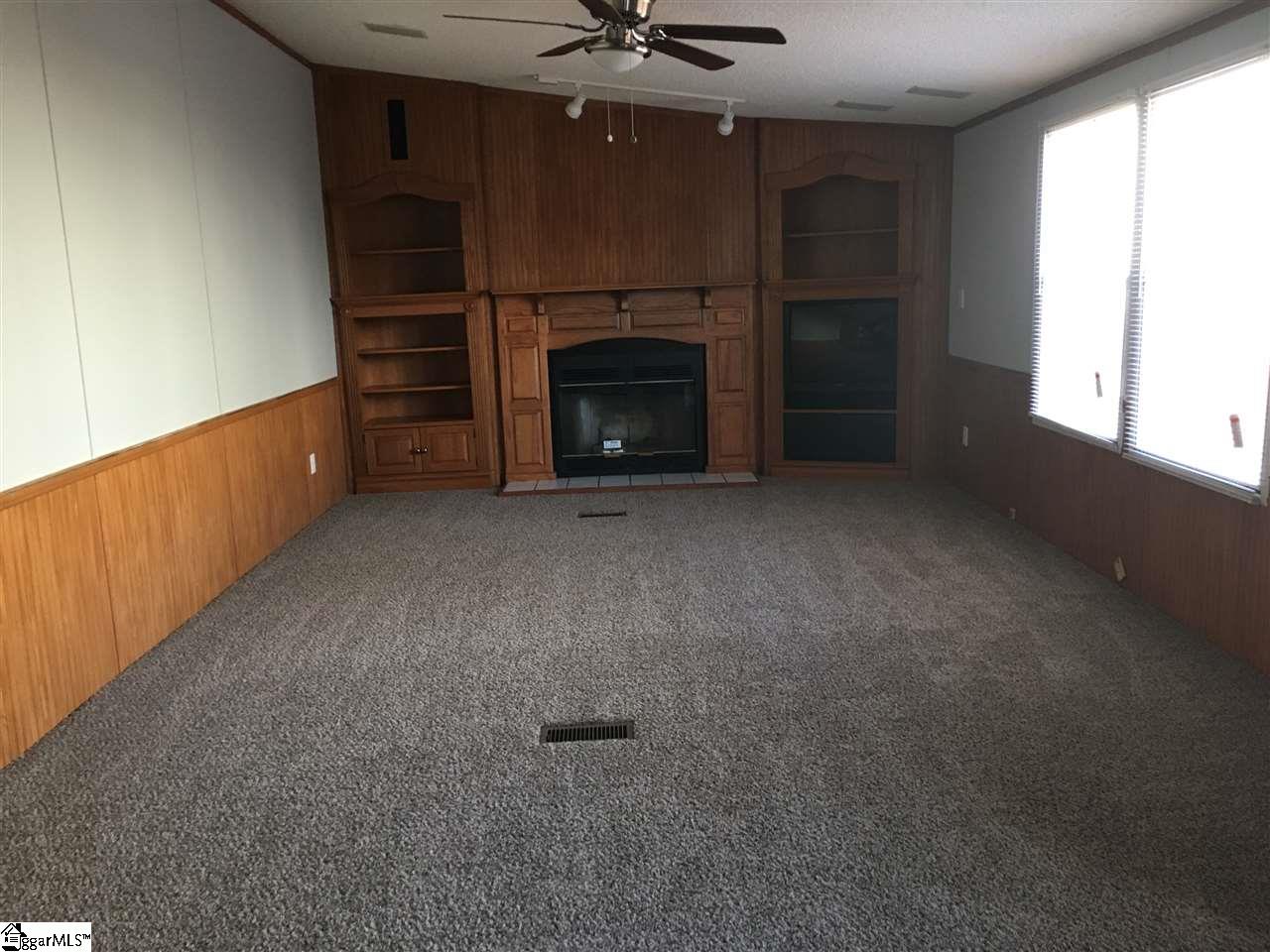 118 McCullough Road Piedmont, SC 29673 - Photo 2 of 26 Gallery Image 2