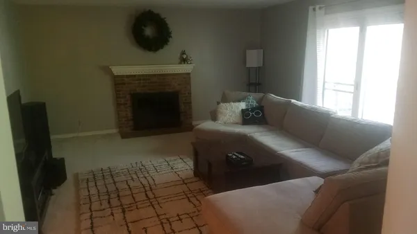 $3,500 | 12226 Tall Pines Court, Fairfax, VA 22030