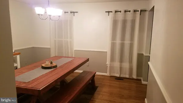 $3,500 | 12226 Tall Pines Court, Fairfax, VA 22030