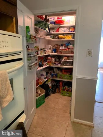 $3,500 | 12226 Tall Pines Court, Fairfax, VA 22030