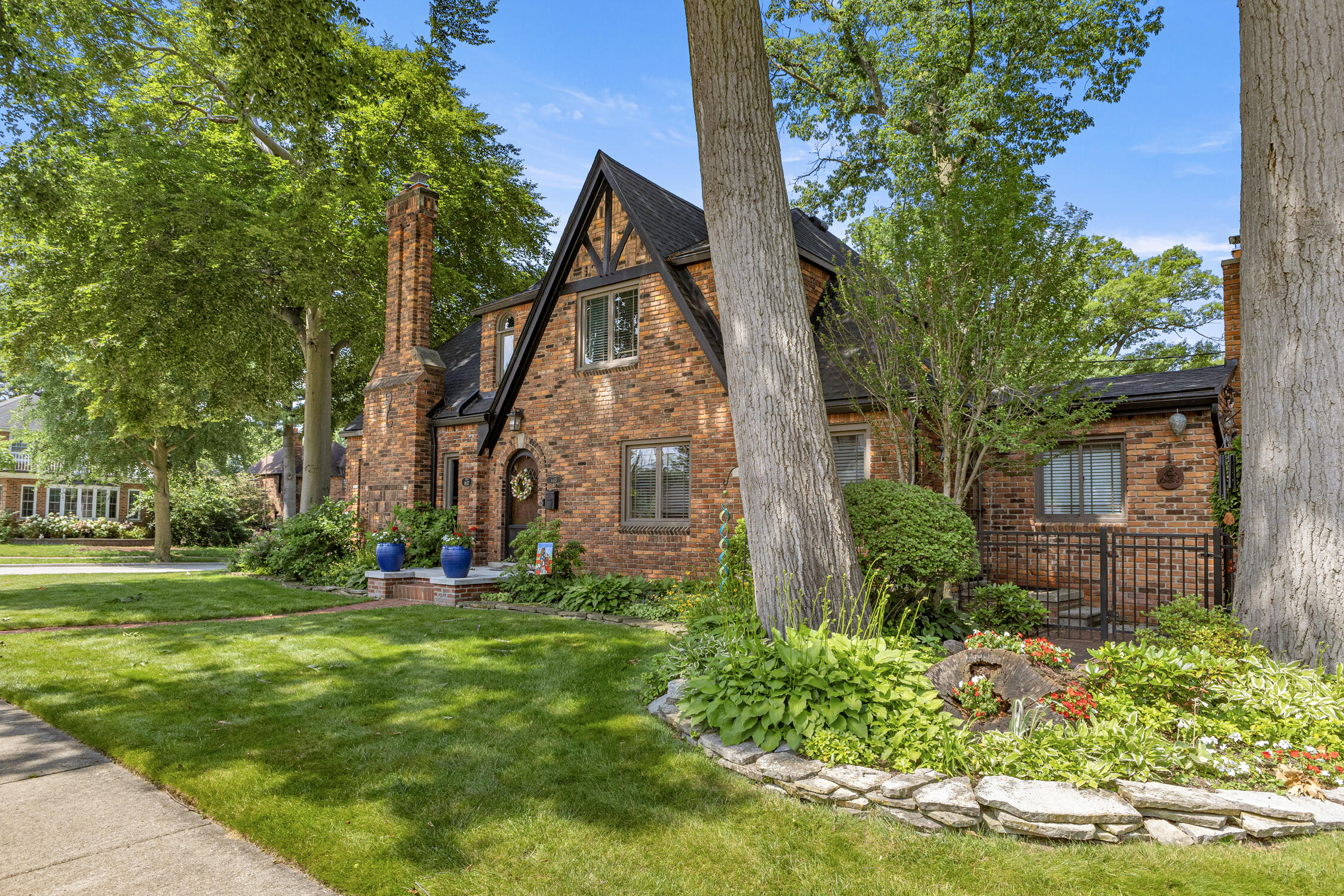 440 Meridan Street Dearborn, MI 48124 - Photo 46 of 46 50