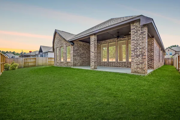 $2,900 | 1420 Florecer Lane, Magnolia, TX 77354