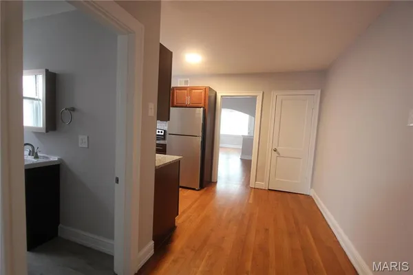 $1,125 | 3965 Potomac Street, Unit 1E, St. Louis, MO 63116