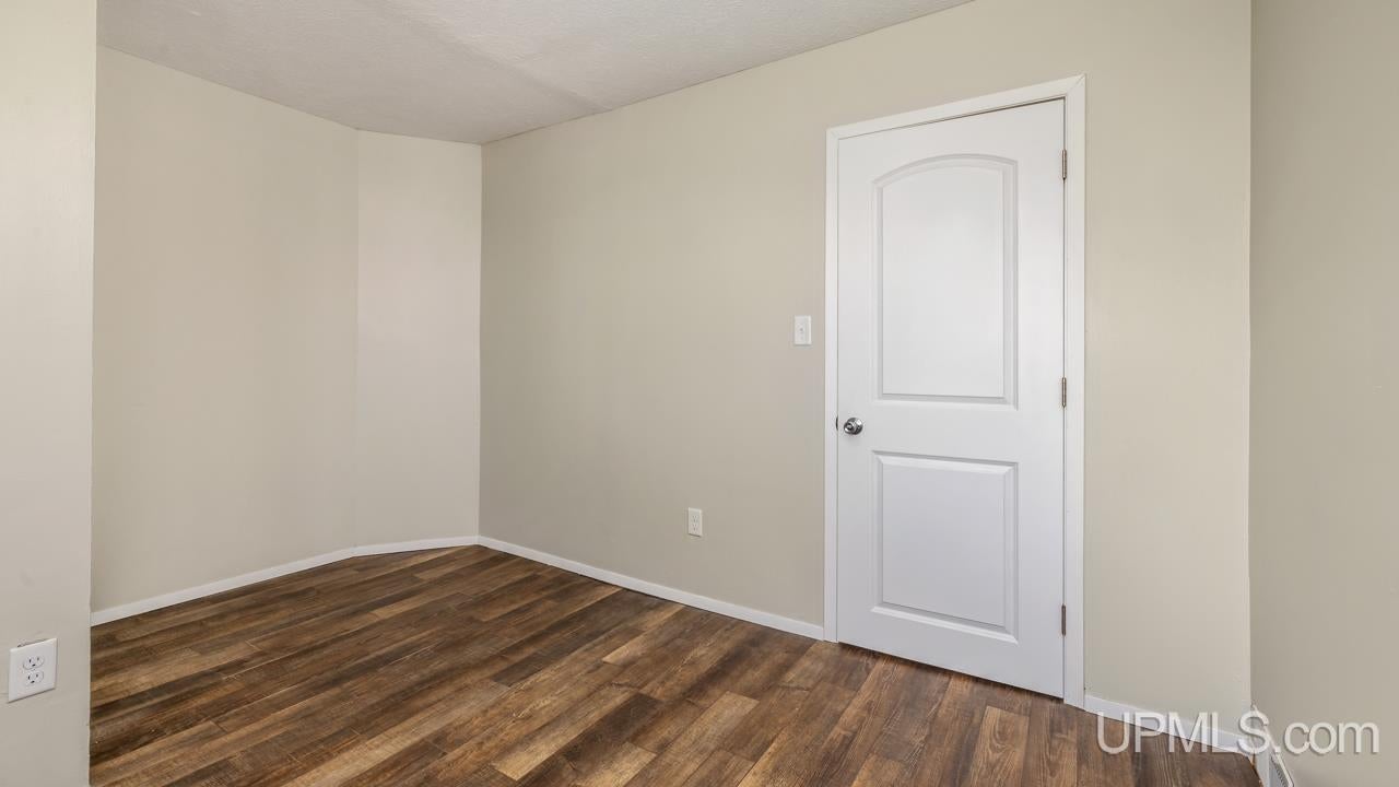 7149 County 426 M.5 Road Escanaba, MI 49829 - Photo 24 of 35 Gallery Image 24