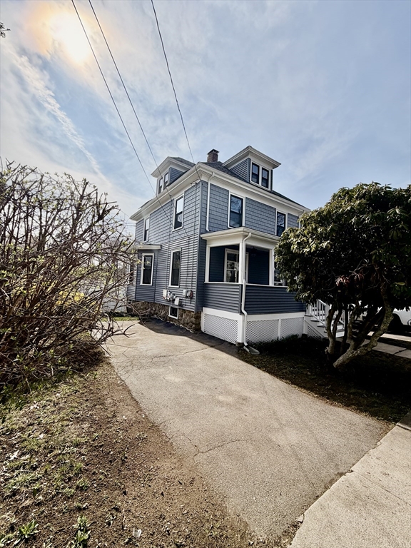 4 Granite Road Saugus, MA 01906 - Photo 3 of 31