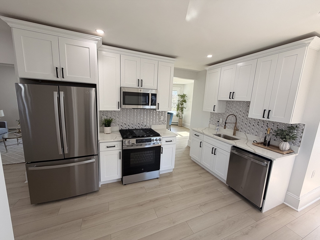 4 Granite Road Saugus, MA 01906 - Photo 9 of 31