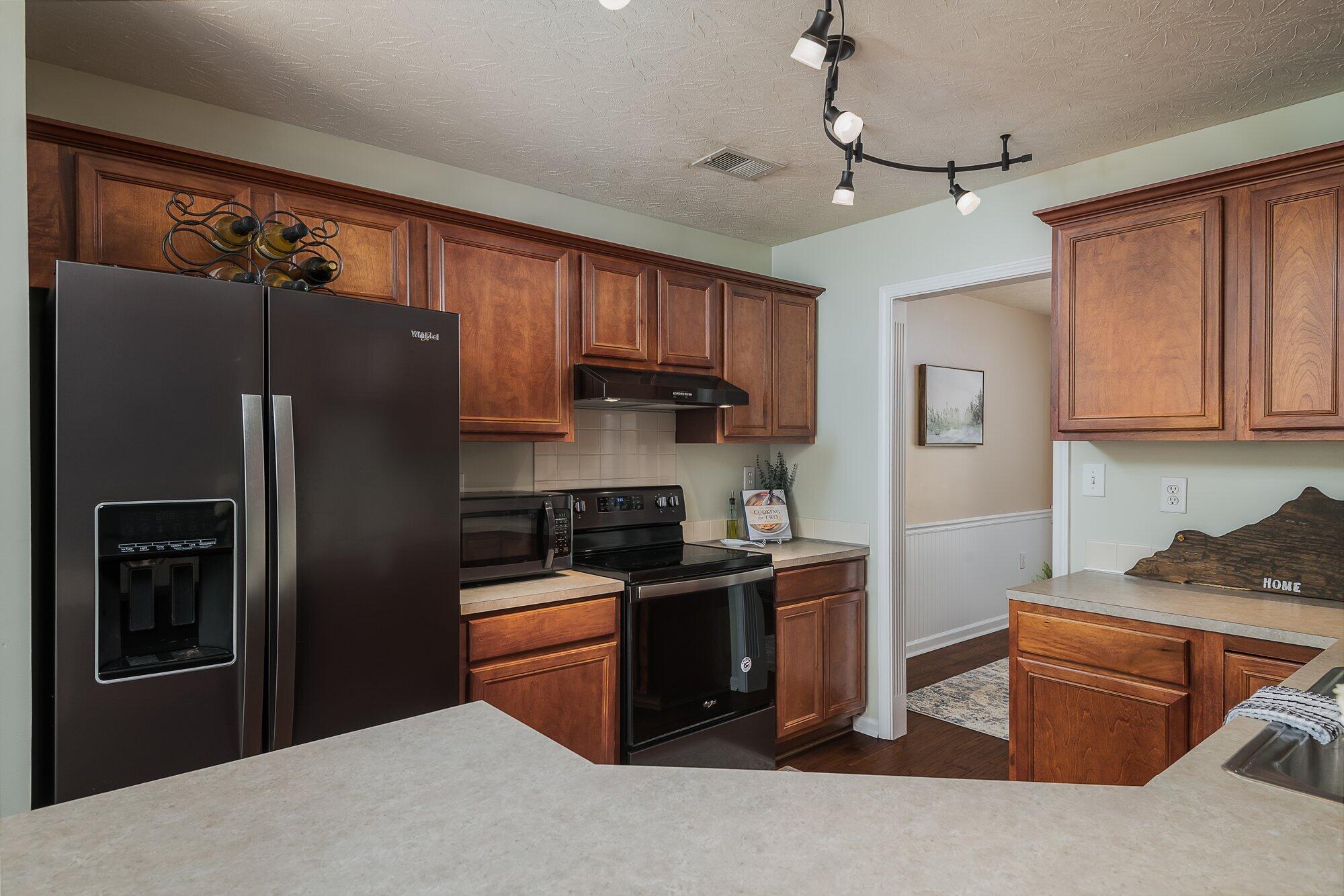 2861 Sandersville Road Lexington, KY 40511 - Photo 10 of 34 011-2861_sandersville_rd_6_28_22-highrez
