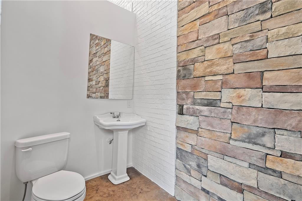 192 Baldwin Road Carnegie, PA 15106 - Photo 21 of 50 a bathroom with a sink toilet and shower