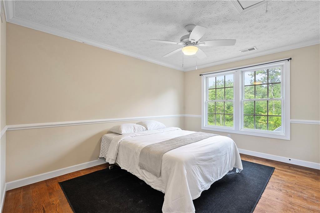 192 Baldwin Road Carnegie, PA 15106 - Photo 38 of 50 a bedroom with a bed and window