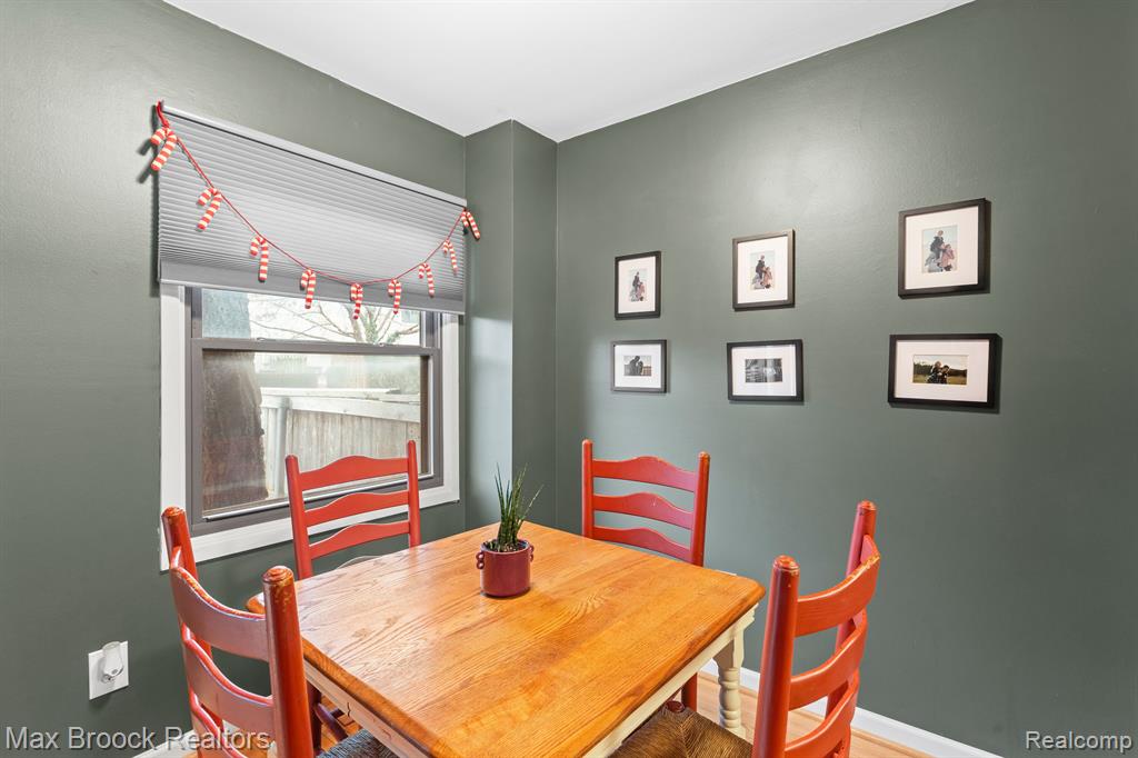 5005 Crooks Road, Unit 34 Royal Oak, MI 48073 - Photo 8 of 29