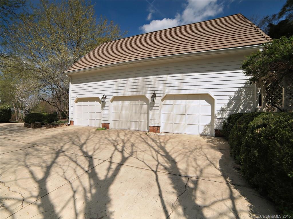 2101 Scotland Ridge Road Charlotte, NC 28211 - Photo 22 of 24 a front view of a house